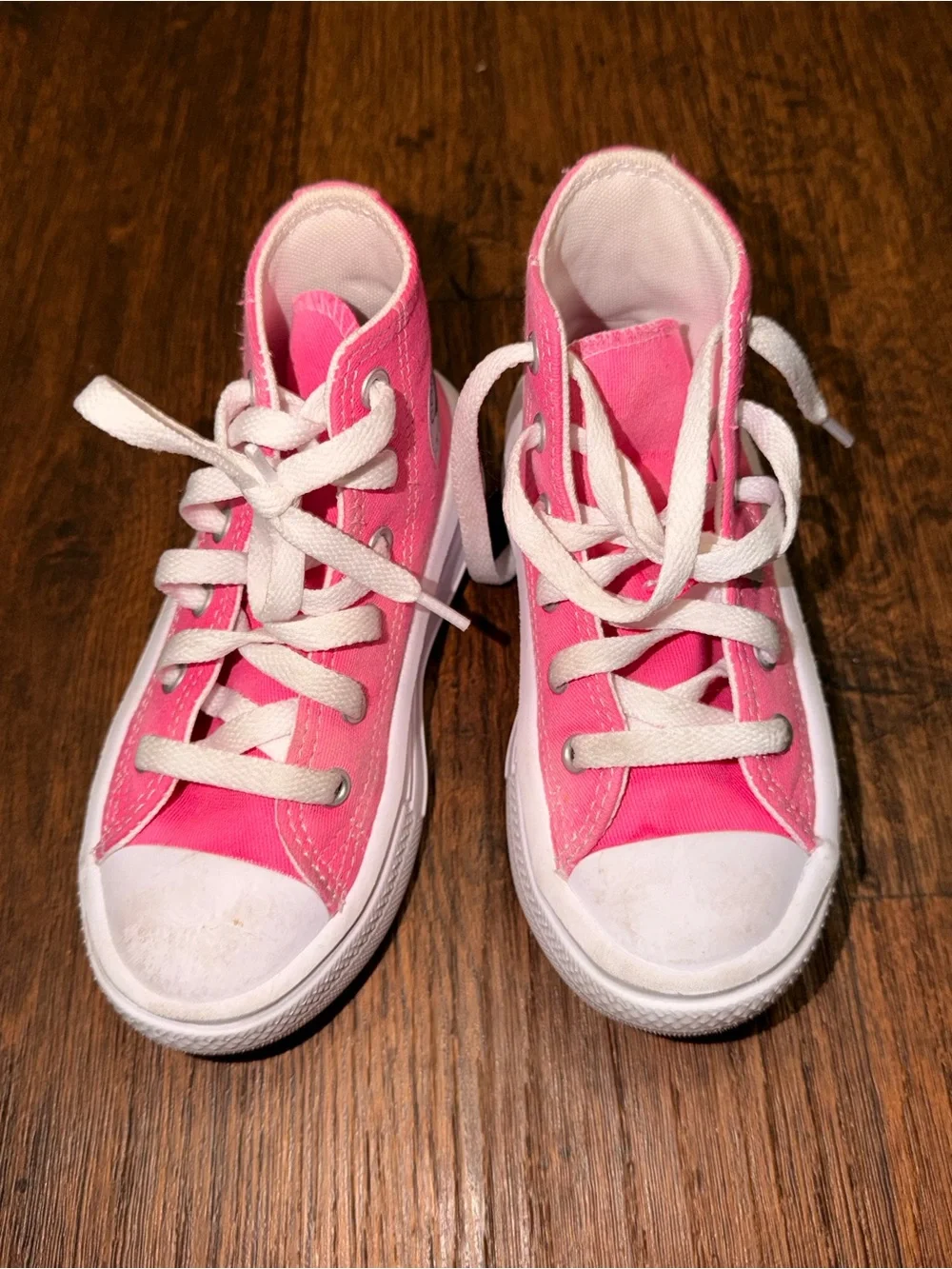 Converse adorable bright